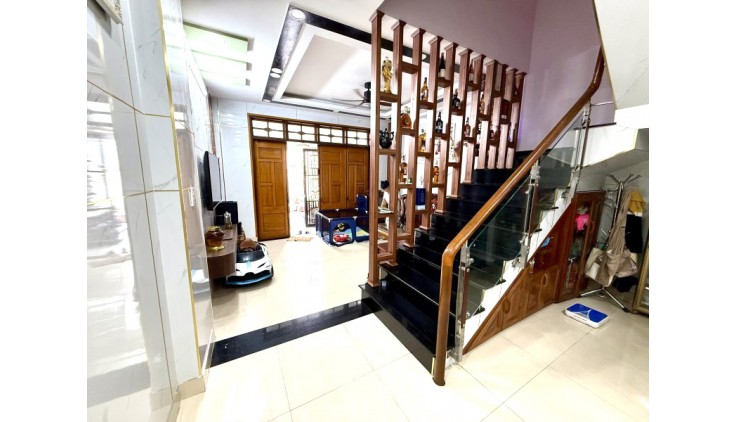 Bán Nhà Mới Đẹp 4 Tầng Hẻm Xe Hơi 53m2_4.7*11.3 Ngô Chí Quốc Bình Chiểu Thủ Đức Chỉ 4.65 tỷ